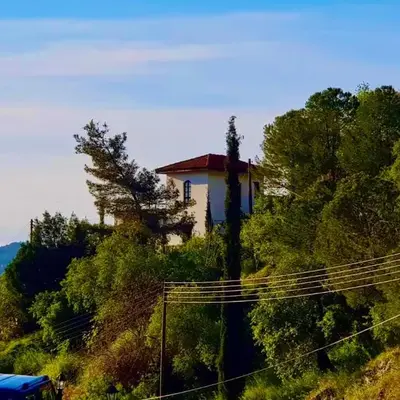 Traditional House with Mountain View - Dierona Village