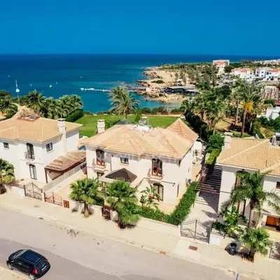 SunnyVillas: 4BR SeaFront Villa*Private Pool*BW44