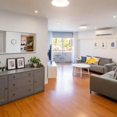 Finikoudes 3 Bedroom Seaview Flat