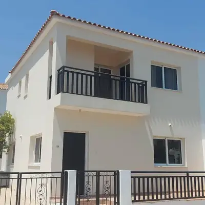The T Villa