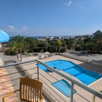 Luxury 2-Bedroom Apt. with Seaview