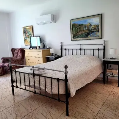 Μοναδικό δωμάτιο