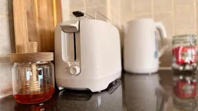 a toaster sitting on top of a counter at Villa Hera in Ayios Theodhoros