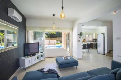 Gallery image of Villa Michelle 10 in Protaras