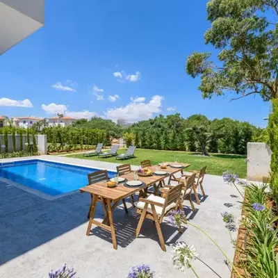 By The Beach - Sea Pearl Villa
