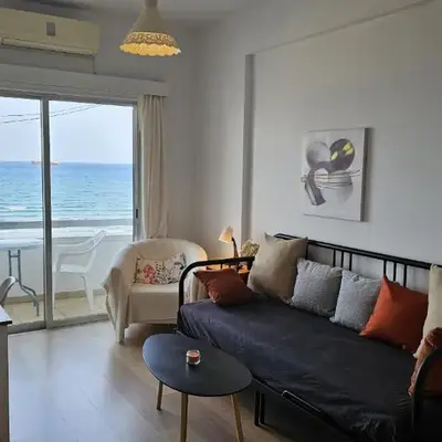STAY Dreamy Seaside Apartment
