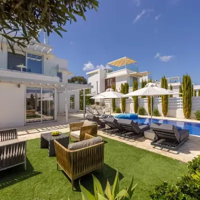 Villa Natalie-Mylos H24
