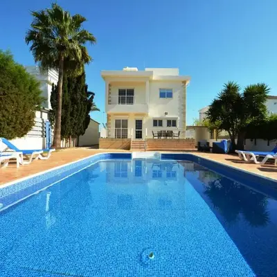 Villa Chloe