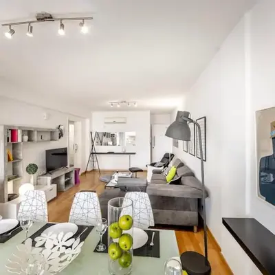 Luxurious Bright & Stylish 2BR with Office in Nicosia