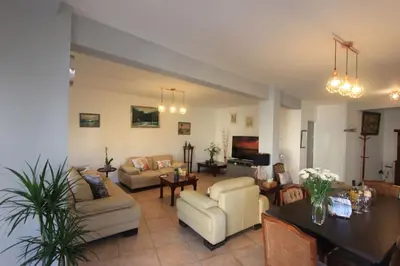 Gallery image of Superb Apartment steps away from Finikoudes Beach in Larnaka