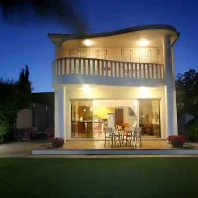 Chelidonia Larnaca Seafront Villa