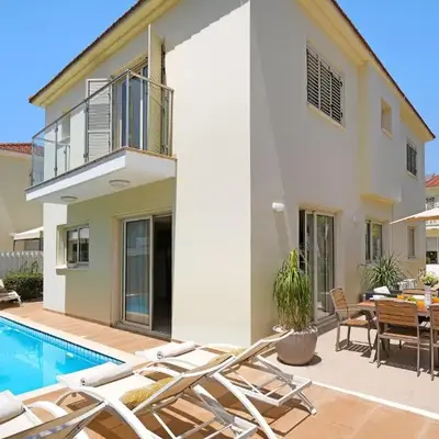Villa Artemis - 30m from Pernera Beach