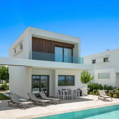 Serenity Waves Villa 17