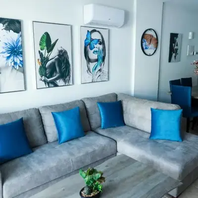 Olympia Flat 104