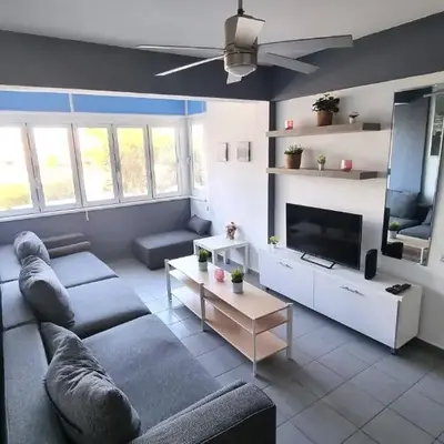 Beachside Comfort - 2Br Apt