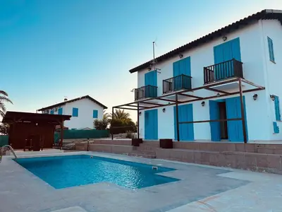 Gallery image of House in Maroni in Pervolia
