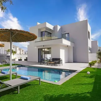 Villa Vitalia - 3 En-suite Beds with Private Pool