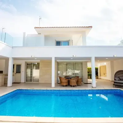 Beachfront Villa Larnaka Dhekelia with Pool