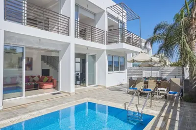 Gallery image of Protaras Pearl PE17 in Paralimni