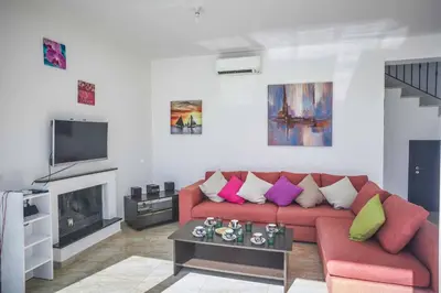 Gallery image of Protaras Pearl PE17 in Paralimni