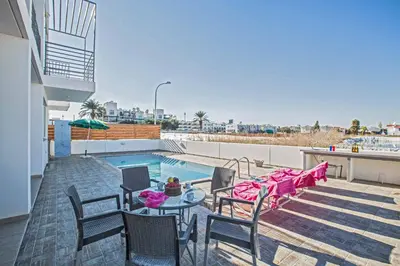 Gallery image of Protaras Pearl PE16 in Paralimni