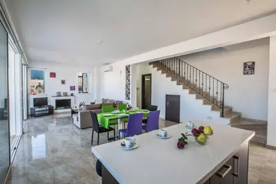 Gallery image of Protaras Pearl PE16 in Paralimni