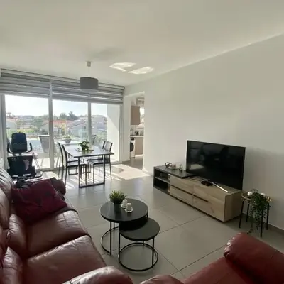 Modern 2BR near UNIC & Engomi Mall