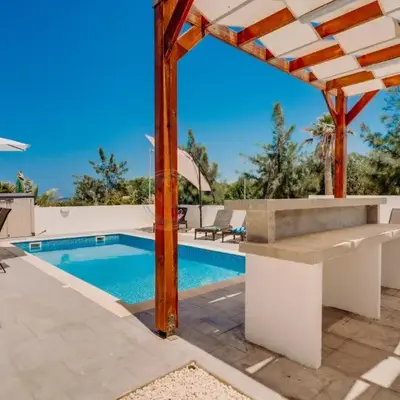 Alasia 16 - Modern smart villa in tranquil serenity