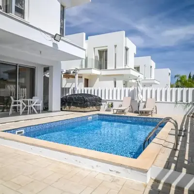 Hi royal villa