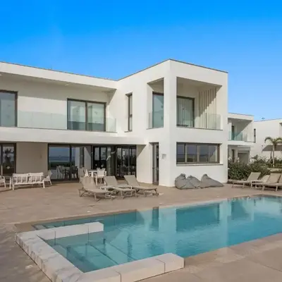 Serenity Waves Villa 5