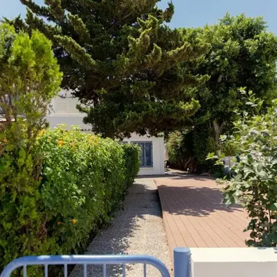 Family Fig Tree Bay House