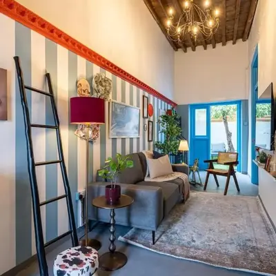 Blue Haven - 2-BR Artistic Escape in Larnaca
