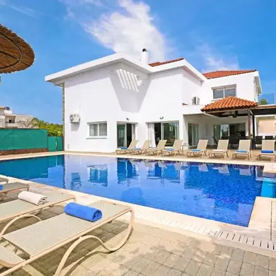 Nissi Diamond Mansion