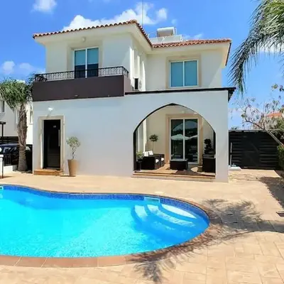 Oresti Villa with a pool