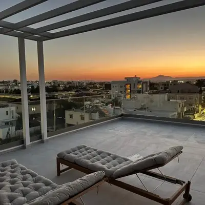 Brandnew Rooftop Flat near Larnaca Mall