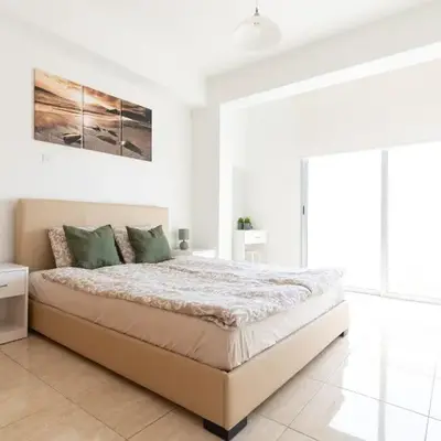 Cozy Apartment with Sea View