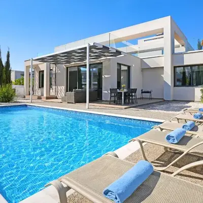 Villa Camellia - 3bed Bungalow large pool