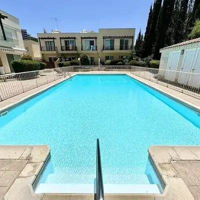 Cydonia Gardens Maisonette with shared pool