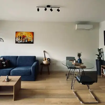 Stylish Apt near UNIC Medical School & EUC