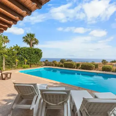 Villa Thea