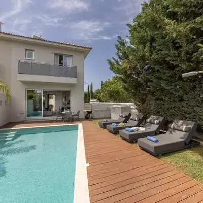 Sam's Villa
