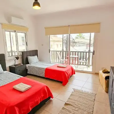 SKY Way City Apartment