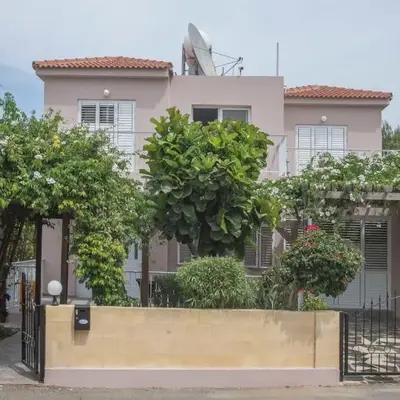 Nissi Maria Villa