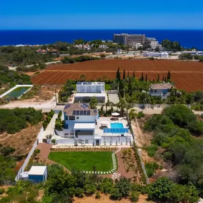 Pantio Living Villa