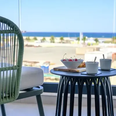 Artemis 206 - Seaside Stories