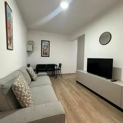 Finikoudes Central Apartment