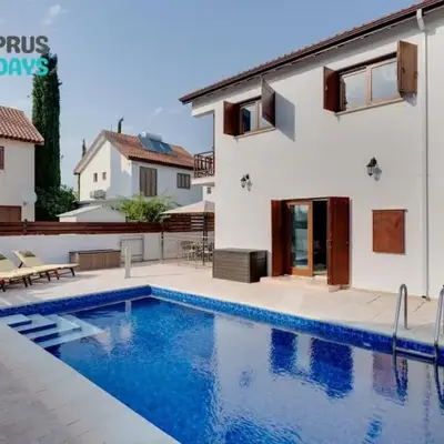 Amelia Beach Villa wpool -500mfrombeach