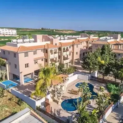 Majestic Gardens 10 minutes from Larnaka Airport