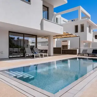 St Nicholas Luxury 3-Bed Villa