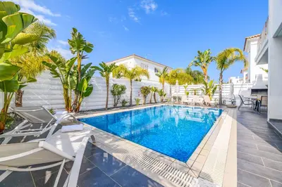 Gallery image of Blue Pelagos Villa in Protaras